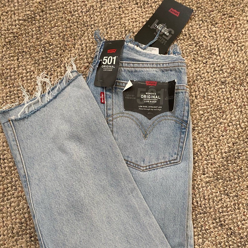 Levi’s Premium 501 Original Low Rider 24x26 NWT Low-Rise